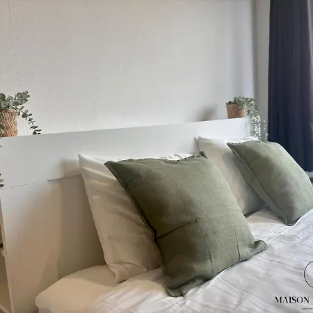 Le De La Cathedrale - Hypercentre Avec Balcon Lägenhet