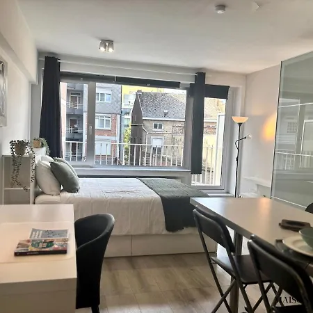 Appartement Le De La Cathedrale - Hypercentre Avec Balcon *