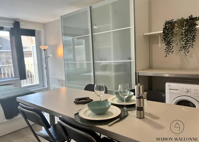 Lägenhet Le De La Cathedrale - Hypercentre Avec Balcon