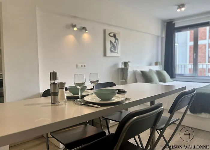 Le De La Cathedrale - Hypercentre Avec Balcon Liège